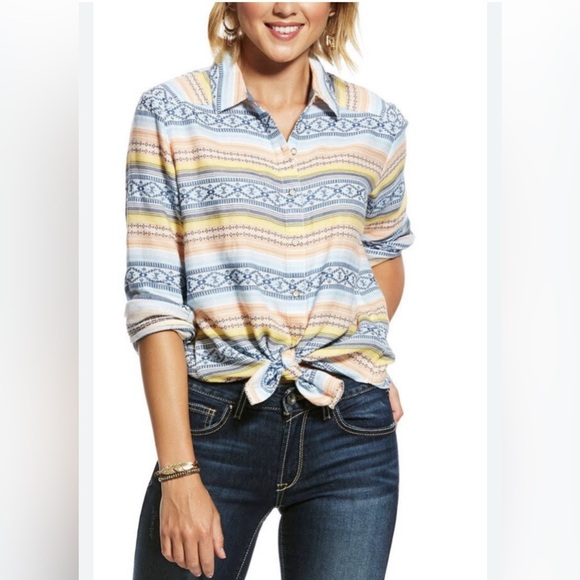 Ariat Women’s Spotlight Button Down Tribal Print Western Long Sleeve Small  E24 - Picture 1 of 7